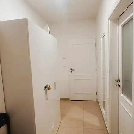 Apartment Center By The National Museum Prague